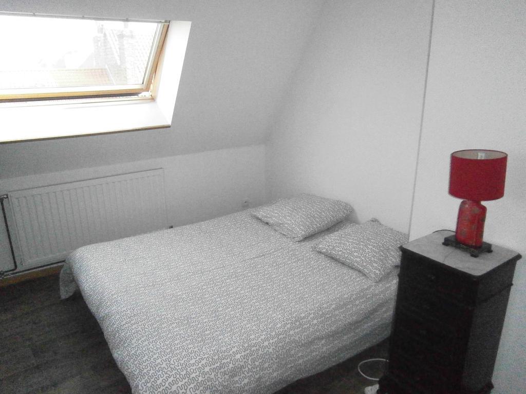 Bruneval House Hotel Dunkirk Room photo